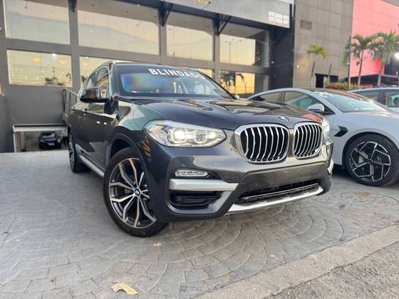 BMW X3 2.0 16V GASOLINA X LINE XDRIVE30I STEPTRONIC BMW X3 2.0 16V GASOLINA X LINE XDRIVE30I STEPTRONIC